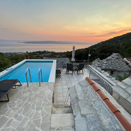 Villa Kristina - Ferienhaus Baska Voda - Topici, Private Outdoor Swimmingpool, Wifi Esterno foto