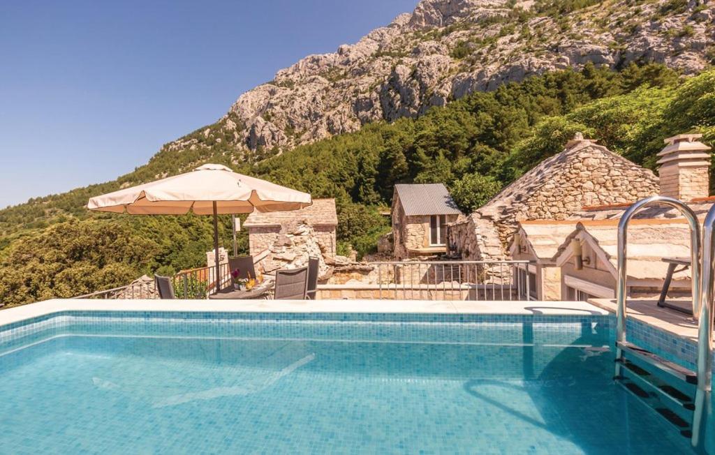 Villa Kristina - Ferienhaus Baska Voda - Topici, Private Outdoor Swimmingpool, Wifi Esterno foto